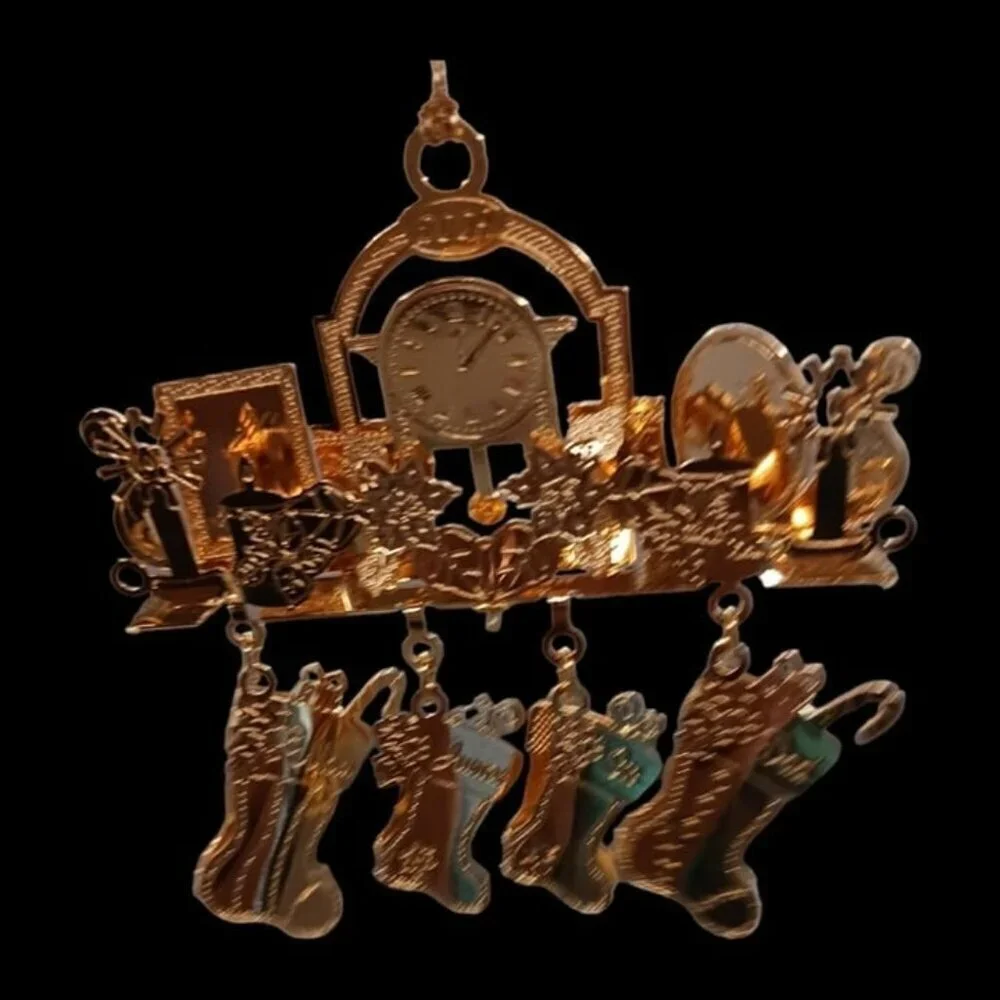 Danbury mint holiday mantle 2009 annual gold christmas ornament